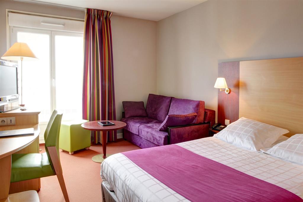 Hotel Ibis Styles Clermont-Ferrand Gare Exterior photo