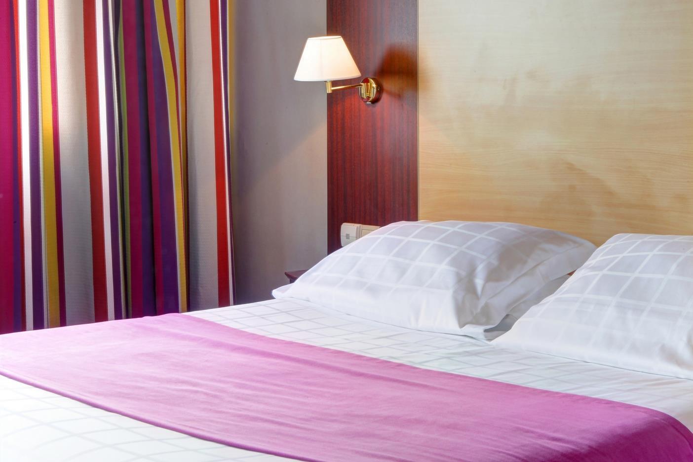 Hotel Ibis Styles Clermont-Ferrand Gare Exterior photo